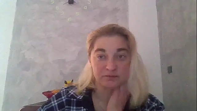 GoldenAngelMilf online show from 1, 4, 2026