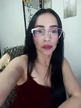 YaraDuartee online show from 12, 3, 2026