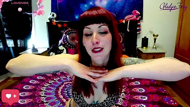 Gladyce Foxy online show from 23, 3, 2026