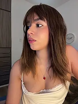 Capricho 01 online show from 23, 6, 2026