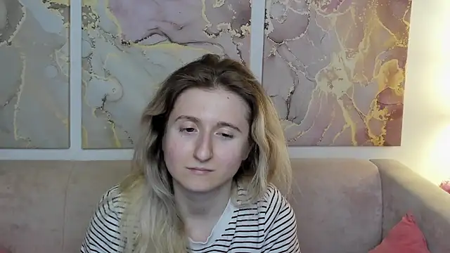 CamillaDreamer online show from 30, 4, 2026