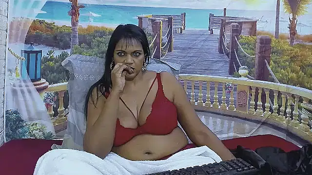 Snapshot of indianswtbella chatting on 13, 7, 2026 indianswtbella online show from 13, 7, 2026