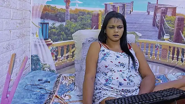 Snapshot of indianswtbella chatting on 3, 8, 2026 indianswtbella online show from 3, 8, 2026