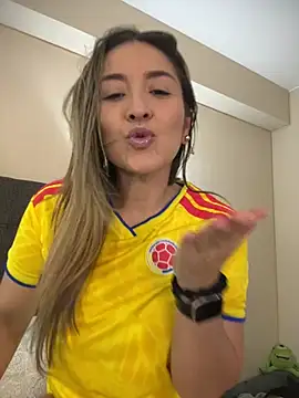 Mariana gom online show from 7, 7, 2026