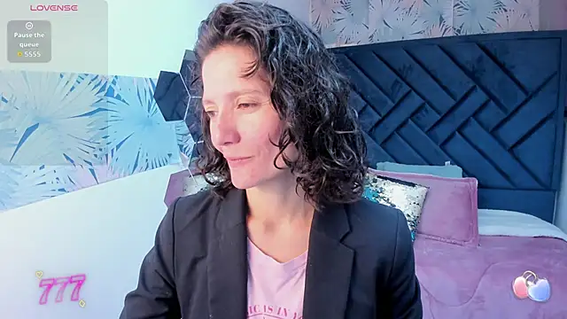Valery More   online show from 14, 5, 2026
