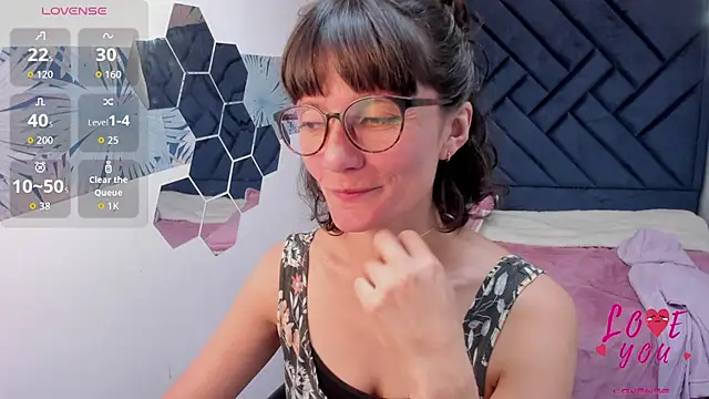 Valery More   online show from 6, 7, 2026