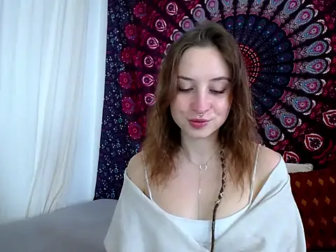 AdalynKiss online show from 12, 4, 2026