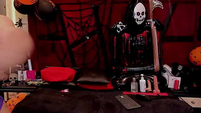 AmbarMonroe online show from 2, 11, 2025