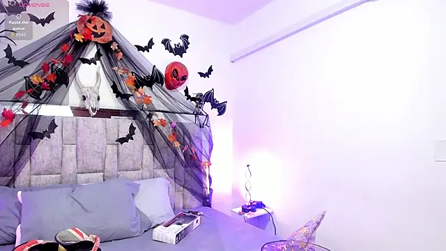 Misaki Kai online show from 30, 10, 2025