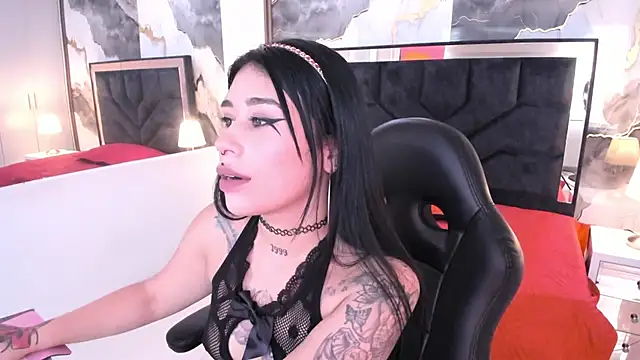 SusanVilla online show from 9, 5, 2026
