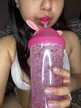 soniyaverma00 online show from 30, 4, 2026