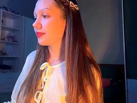 EmiIyKitty online show from 12, 10, 2025