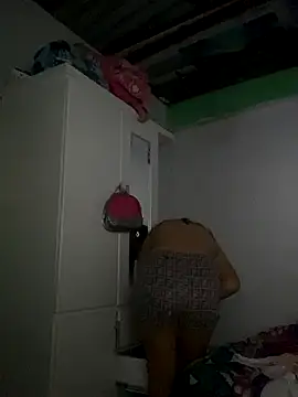 Snapshot of melissa_milkk chatting on 27, 10, 2025 melissa milkk online show from 27, 10, 2025