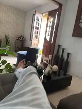 Snapshot of MCLZK chatting on 14, 11, 2025 MCLZK online show from 14, 11, 2025