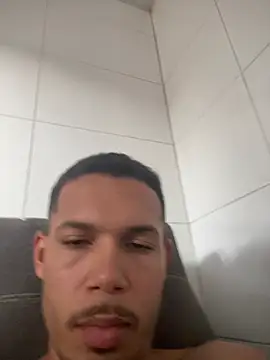 Snapshot of MCLZK chatting on 9, 2, 2026 MCLZK online show from 9, 2, 2026