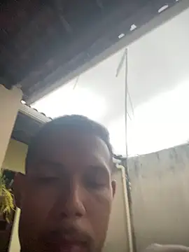 Snapshot of MCLZK chatting on 13, 2, 2026 MCLZK online show from 13, 2, 2026