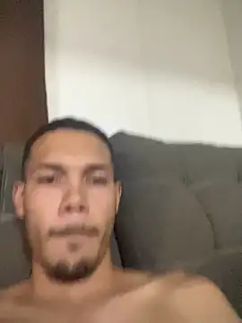 Snapshot of MCLZK chatting on 2, 3, 2026 MCLZK online show from 2, 3, 2026