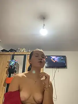 CamillaHessel online show from 11, 10, 2025