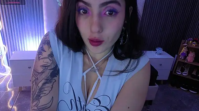 Ixchel tay online show from 24, 7, 2026