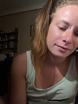 GoldenPussy1329 online show from 31, 7, 2026