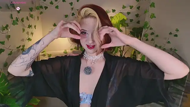 luna son online show from 19, 7, 2026