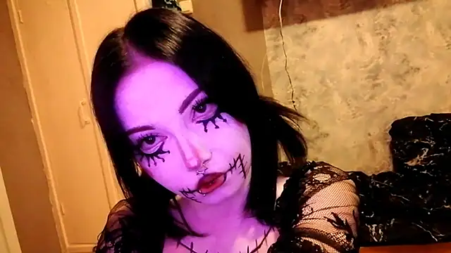 Beeping Creature online show from 29, 10, 2025