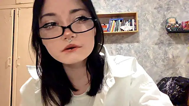 Beeping Creature online show from 15, 11, 2025