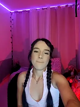 Snapshot of tamara_vald chatting on 16, 10, 2025 tamara vald online show from 16, 10, 2025