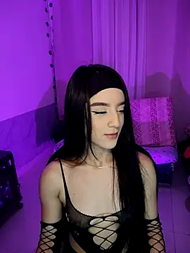 Snapshot of tamara_vald chatting on 9, 11, 2025 tamara vald online show from 9, 11, 2025