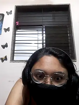 Snapshot of cherriesontop chatting on 6, 10, 2025 cherriesontop online show from 6, 10, 2025