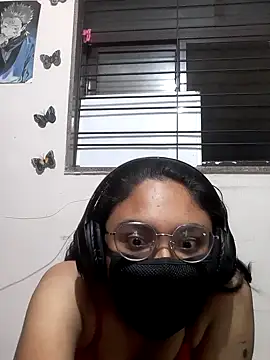 Snapshot of cherriesontop chatting on 29, 10, 2025 cherriesontop online show from 29, 10, 2025