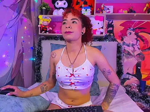 Snapshot of Rchelx69x chatting on 14, 11, 2025 Rchelx69x online show from 14, 11, 2025