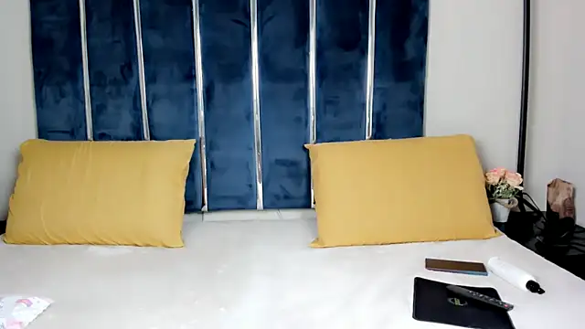 INDIANROMANCE online show from 10, 10, 2025