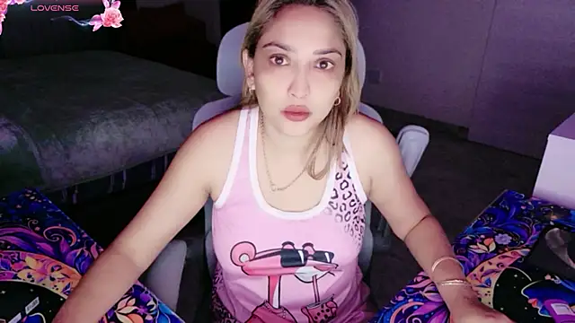 INDIANROMANCE online show from 19, 5, 2026