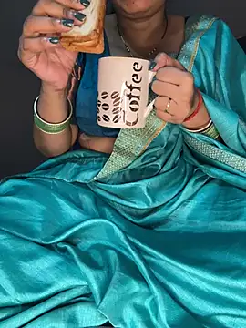 Snapshot of Hot__bhabhi_99 chatting on 5, 8, 2026 Hot bhabhi 99 online show from 5, 8, 2026