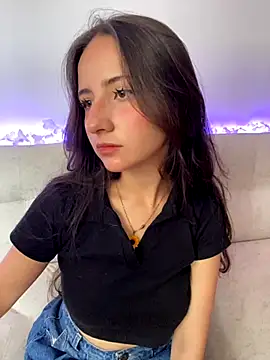 Amy-Bun online show from 14, 10, 2025