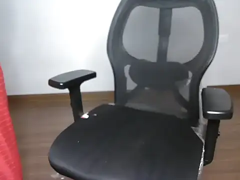 Snapshot of mooonlightbaby chatting on 12, 3, 2026 mooonlightbaby online show from 12, 3, 2026