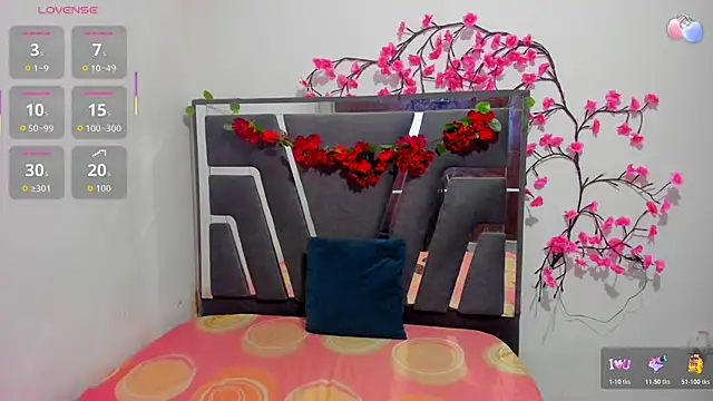 Snapshot of KendallMiller2 chatting on 20, 10, 2025 KendallMiller2 online show from 20, 10, 2025