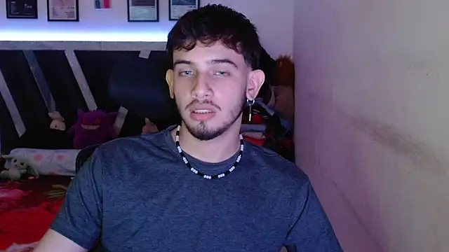 Sebasxxl12 online show from 14, 1, 2026