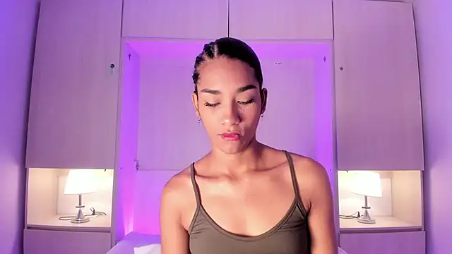AnahiCollins online show from 16, 5, 2026