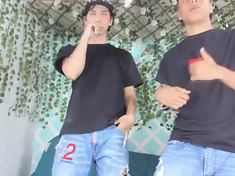 Snapshot of Spicymixxx06 chatting on 3, 10, 2025 Spicymixxx06 online show from 3, 10, 2025