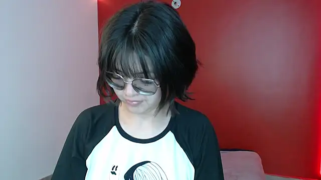 NamiDVelvet online show from 27, 10, 2025