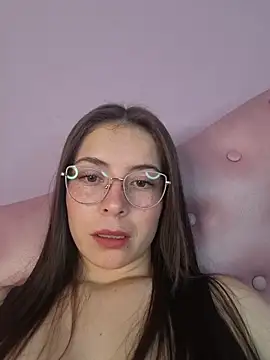 EmmaValencia  online show from 14, 2, 2026