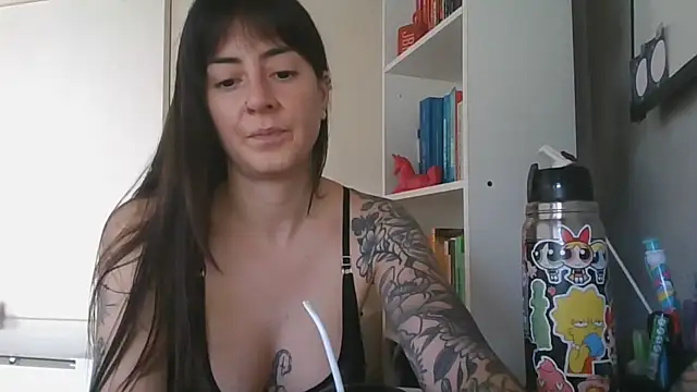 Snapshot of dandanbarr chatting on 17, 6, 2026 dandanbarr online show from 17, 6, 2026