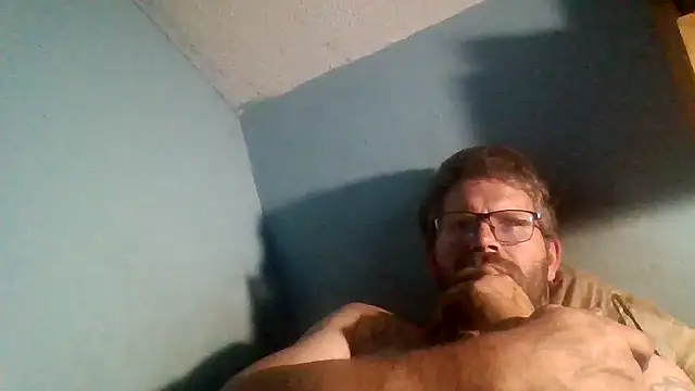 Snapshot of bigdickdaddy6911 chatting on 8, 11, 2025 bigdickdaddy6911 online show from 8, 11, 2025