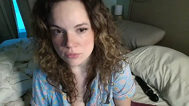 Snapshot of ClaireZX chatting on 9, 10, 2025 ClaireZX online show from 9, 10, 2025