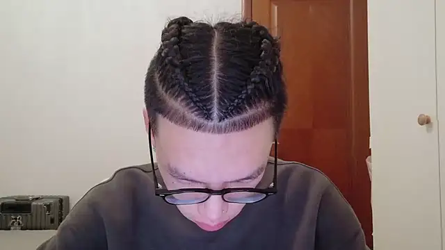 Snapshot of hangzi-0011 chatting on 9, 10, 2025 hangzi-0011 online show from 9, 10, 2025