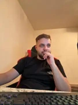 KingAdonisss online show from 1, 11, 2025