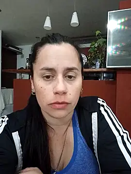 Amarteverdaderamente online show from 17, 11, 2025