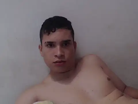 Snapshot of Alexhot2026 chatting on 3, 10, 2025 Alexhot2026 online show from 3, 10, 2025